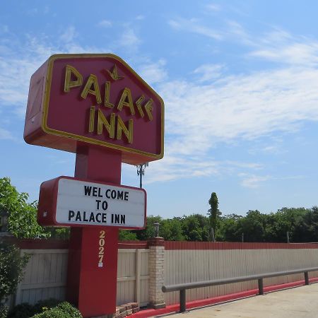 Palace Inn South Wayside Houston Bagian luar foto
